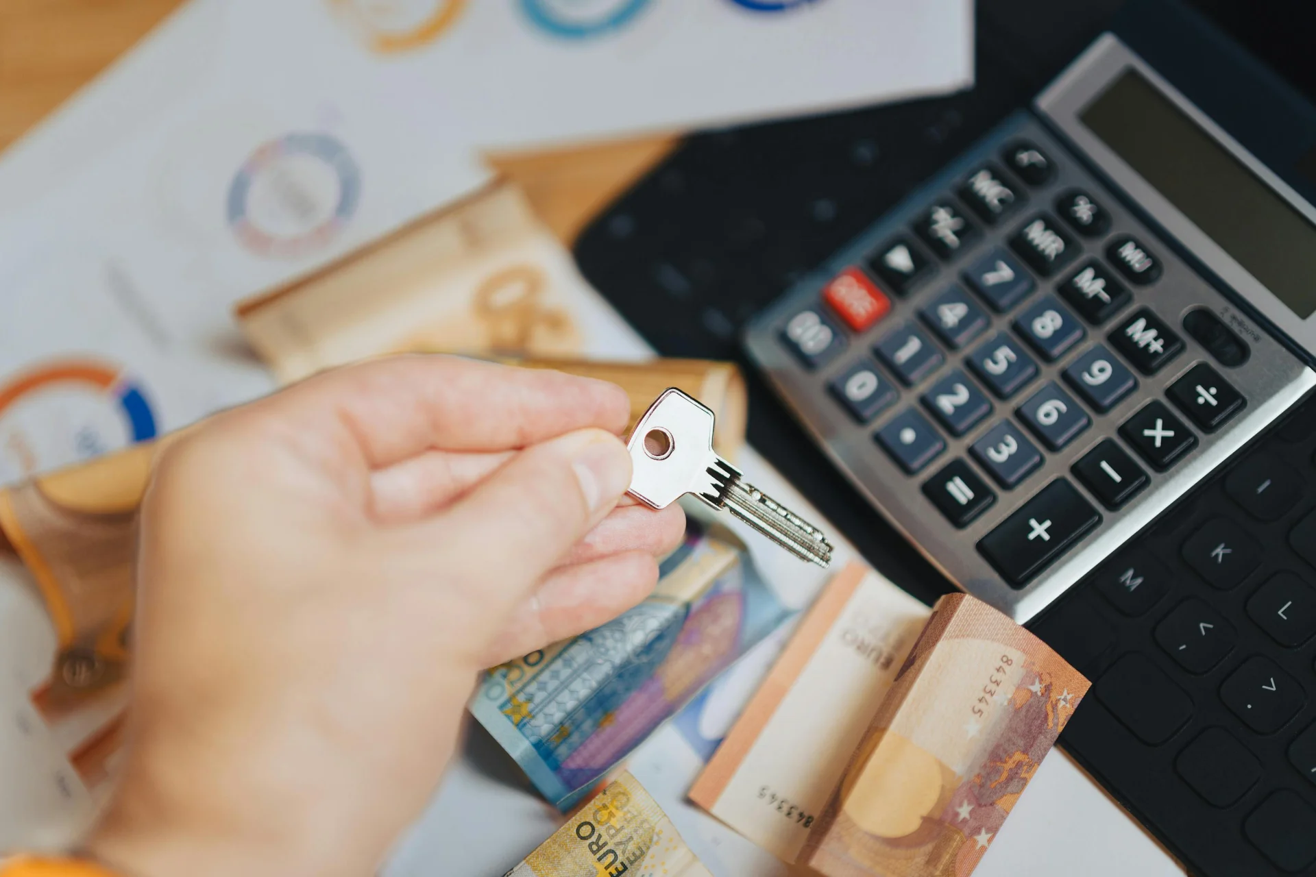 How CBSL Interest Rate Decisions Affect Housing Loans